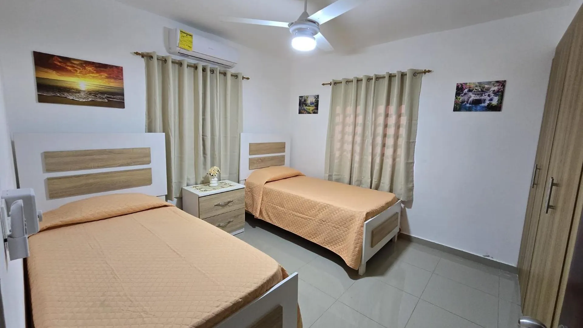 Casa Santo Domingo Este, Residencial Ciudad Azul, San Isidro Ла-Хулия Доминиканская Республика