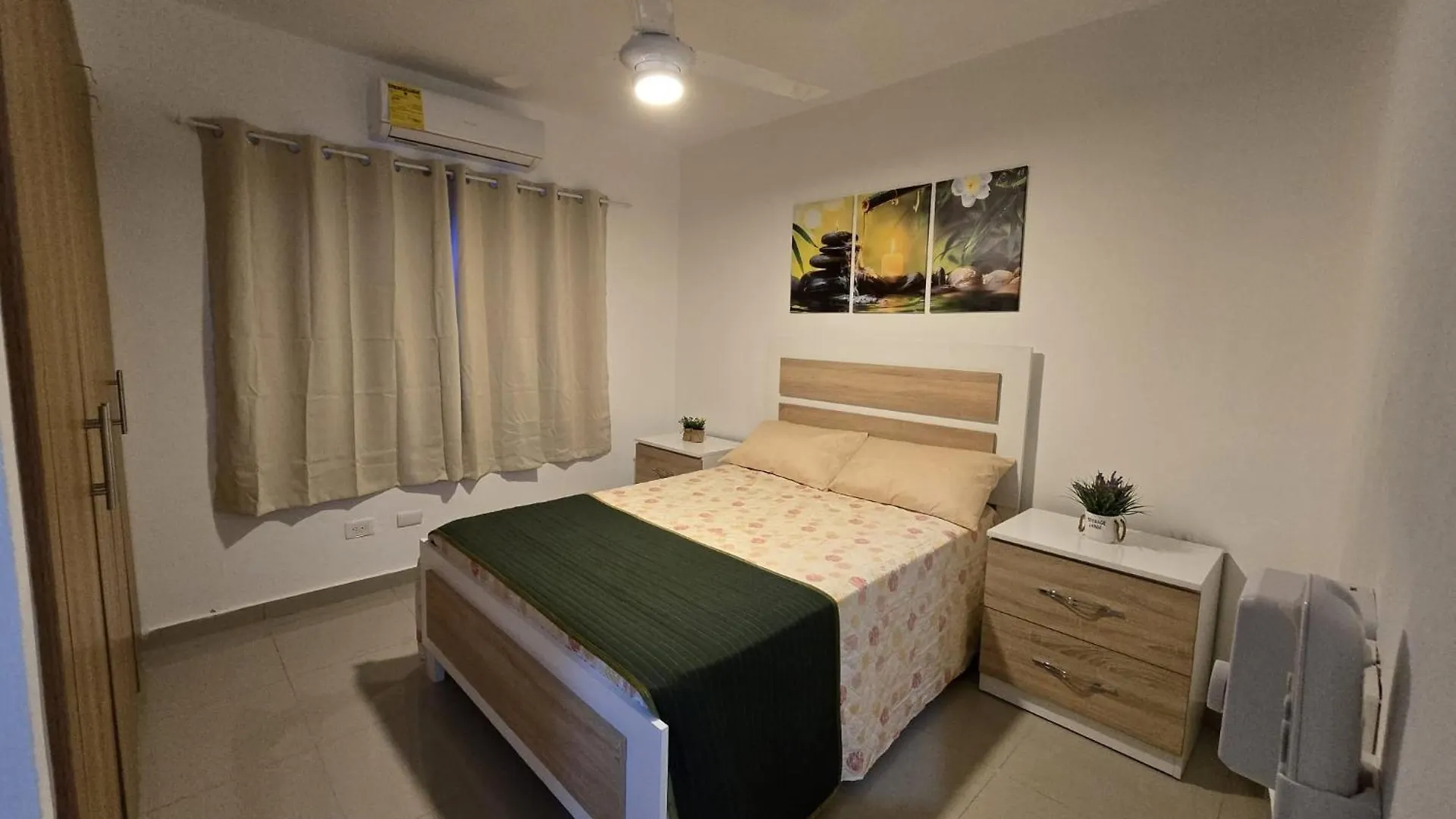 Casa Santo Domingo Este, Residencial Ciudad Azul, San Isidro La Julia Holiday home